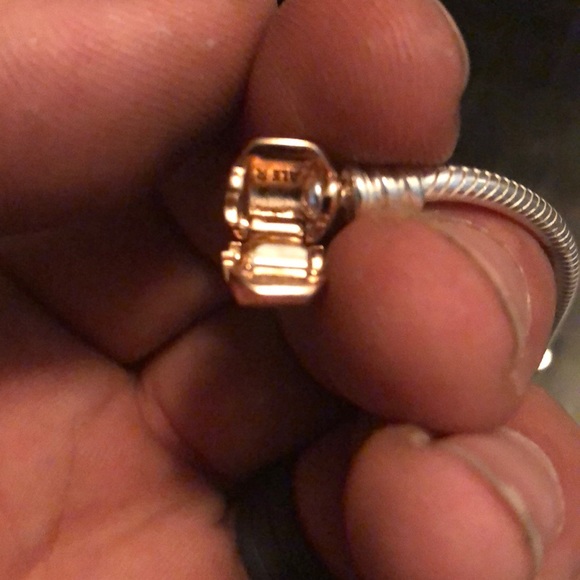 Pandora rings and bracelets - Picture 8 of 8